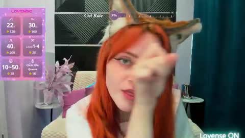 kiarakisss online show from August 2026 02:46:02 AM