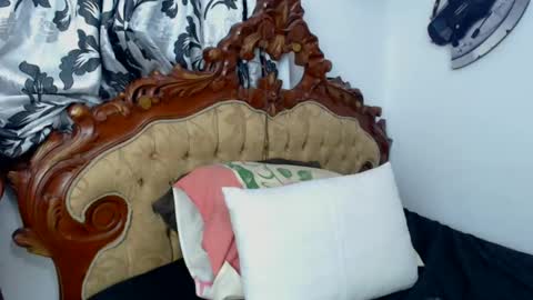 kiaralenon online show from February 2025 11:25:02 PM