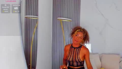 kiaratentation online show from December 2025 08:25:01 PM