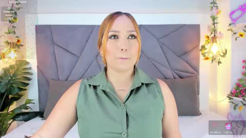 kiarha  online show from November 2025 03:08:02 AM