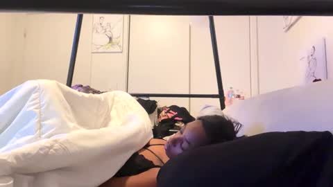 HunneysPlayRoom online show from December 2024 11:55:02 AM