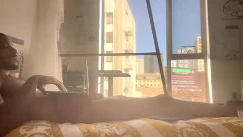 HunneysPlayRoom online show from December 2024 07:21:02 PM