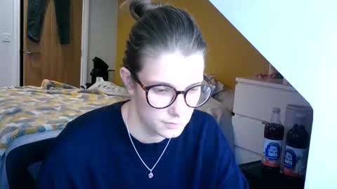 Snapshot of kierasnaked chatting on September 2025 12:09:01 PM Kierasnaked online show from September 2025 12:09:01 PM