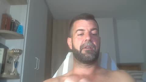 HotMachine online show from September 2025 03:56:01 AM