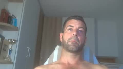 HotMachine online show from October 2025 02:58:02 PM