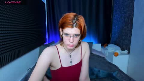 Kiki online show from December 2024 07:22:01 PM