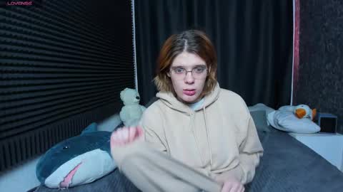 Kiki online show from February 2025 10:16:01 AM