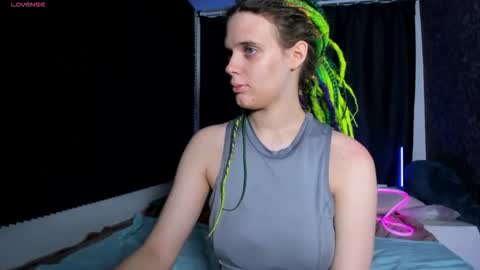 Kiki online show from November 2025 10:26:02 AM