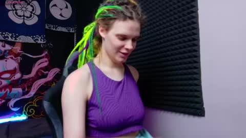 Kiki online show from December 2025 10:20:02 AM