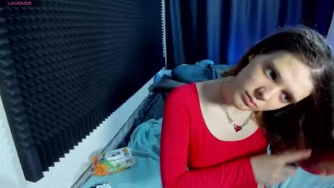 Kiki online show from February 2026 10:47:02 AM