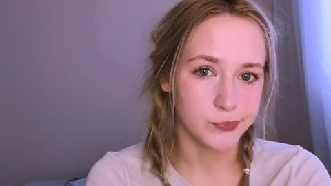 kikikarma online show from April 2026 03:53:01 PM