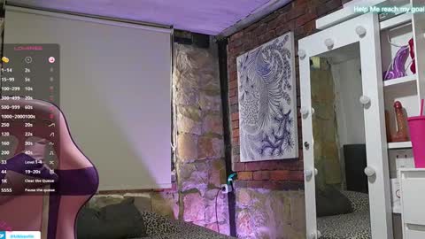 Snapshot of kikilepetite chatting on October 2025 06:15:02 PM kiki online show from October 2025 06:15:02 PM