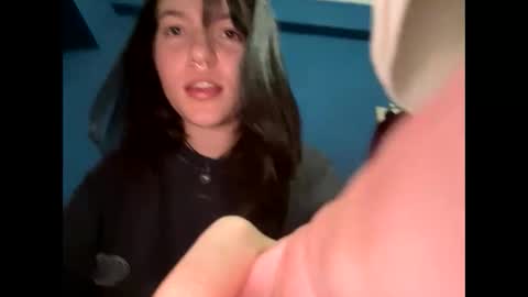 Snapshot of kikilove15 chatting on May 2026 10:26:02 PM kikilove15 online show from May 2026 10:26:02 PM