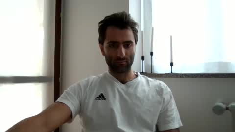 kikkus01 online show from December 2024 11:57:02 AM