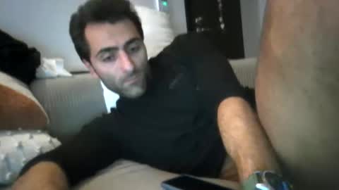 kikkus01 online show from December 2024 05:00:01 PM