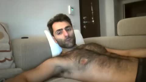 kikkus01 online show from December 2024 03:42:02 PM