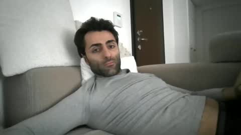 kikkus01 online show from February 2025 02:54:02 PM