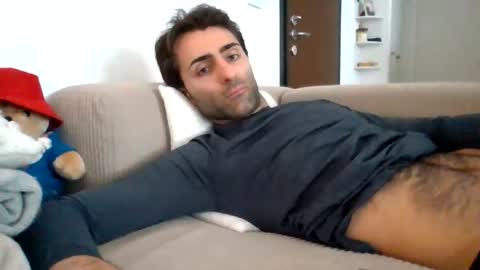 kikkus01 online show from April 2026 10:44:01 AM