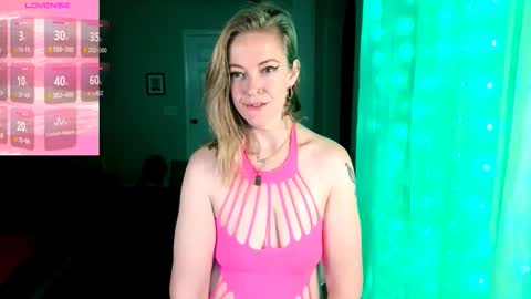 ONLY FANS Britteebee online show from October 2025 09:43:01 AM