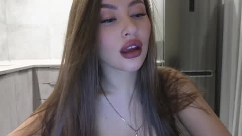 Snapshot of killer__girls chatting on December 2024 09:24:02 PM EvaAnna online show from December 2024 09:24:02 PM