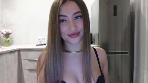 Snapshot of killer__girls chatting on January 2025 04:41:01 PM EvaAnna online show from January 2025 04:41:01 PM