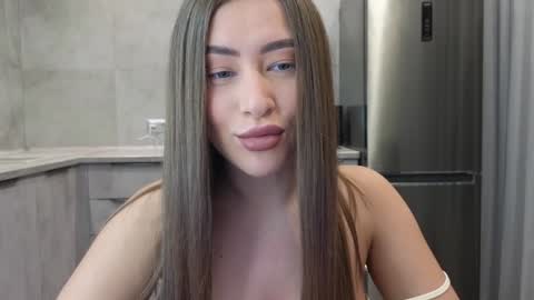 Snapshot of killer__girls chatting on February 2025 08:56:01 PM EvaAnna online show from February 2025 08:56:01 PM