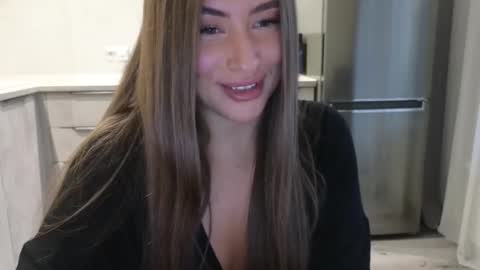 Snapshot of killer__girls chatting on March 2025 01:23:01 AM EvaAnna online show from March 2025 01:23:01 AM