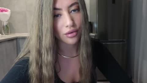 Snapshot of killer__girls chatting on March 2025 10:43:02 PM EvaAnna online show from March 2025 10:43:02 PM