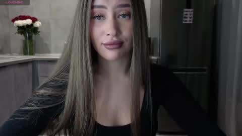 Snapshot of killer__girls chatting on November 2025 07:58:01 PM EvaAnna online show from November 2025 07:58:01 PM