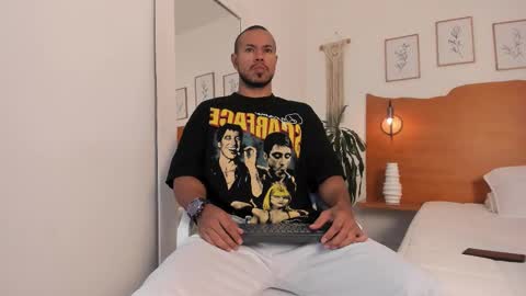 Kilua Muscle guy online show from January 2026 09:41:01 PM