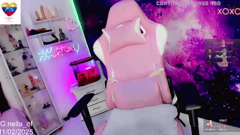 kylie anthonella online show from February 2025 07:33:02 AM