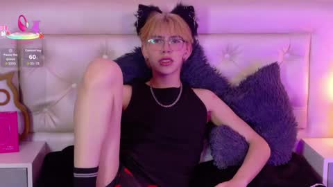  Adrien  online show from June 2026 04:56:01 AM