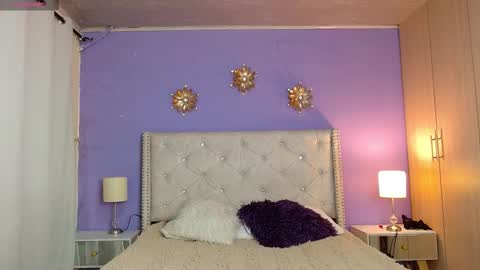 Mia  Kim online show from September 2025 11:48:01 AM