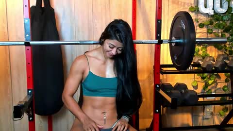 Kim online show from December 2024 01:05:02 PM