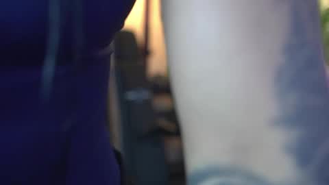 Kim online show from October 2025 12:52:02 PM