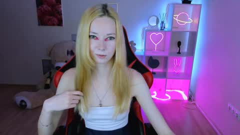 kim_boyd online show from January 2025 11:56:02 AM