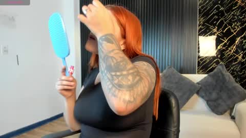 Kim online show from March 2025 12:34:01 PM