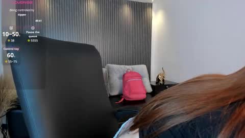 Kim online show from September 2025 12:15:02 PM