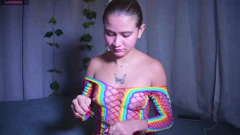 ISABELLA 3 online show from December 2024 01:24:02 PM