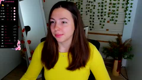 Kim online show from October 2025 12:37:02 PM