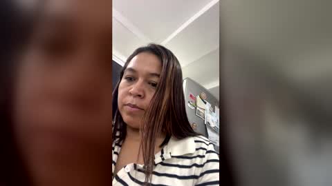 Kim  online show from June 2026 12:12:02 AM