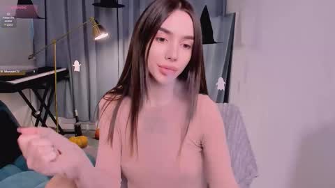 KIM online show from October 2025 06:26:02 AM