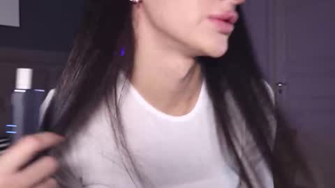 Kim Oberlin online show from September 2025 03:57:01 PM