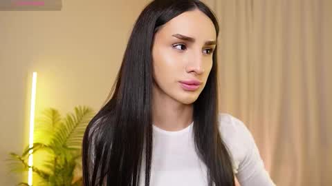 Kim Oberlin online show from November 2025 04:43:02 PM