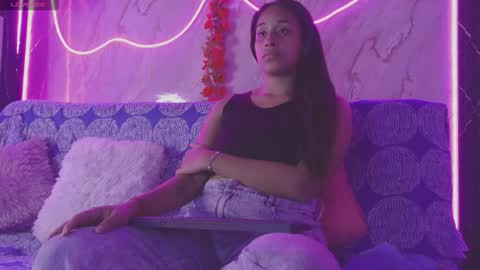 kima_20 online show from November 2025 01:55:01 AM