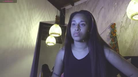 kima_20 online show from November 2025 12:32:02 AM