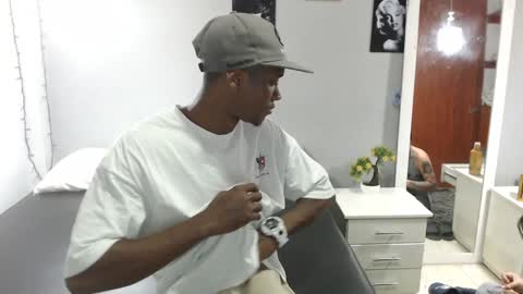 Kim  Yuk online show from January 2025 07:28:01 PM