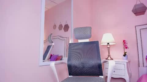 Snapshot of kimapril chatting on November 2025 08:21:02 PM April online show from November 2025 08:21:02 PM