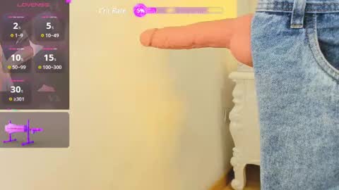 Snapshot of kimberlin_cam chatting on December 2024 07:51:01 PM Kimberlin online show from December 2024 07:51:01 PM