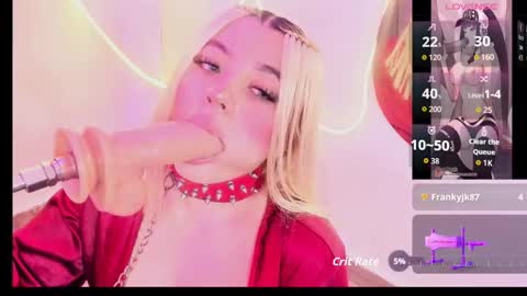 Snapshot of kimberlin_cam chatting on November 2025 05:08:02 AM Kimberlin online show from November 2025 05:08:02 AM